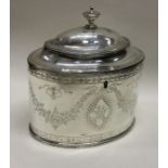 HESTER BATEMAN: An 18th Century bright cut engraved tea caddy. London 1787. Approx. 287 grams.