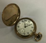A gent's gold plated Waltham pocket watch. Est. £3