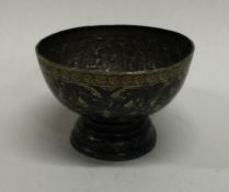 An early Turkish silver and Niello bowl. Approx. 21 grams. Est. £80 - £120.