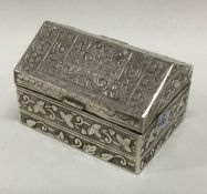 A silver hinged box in the form of a barn. Approx. 99 grams. Est. £70 - £90.
