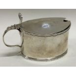 A Scottish George III silver mounted glass mustard pot. Circa 1800. Approx. 126 grams. Est. £