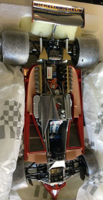 RACING LEGENDS: Four 1:18 scale Ferrari boxed mode - Image 5 of 5