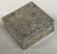 A good quality silver trinket box decorated with figures. Approx. 56 grams. Est. £40 - £60.