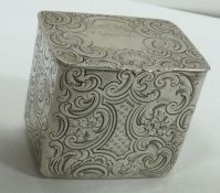 An 18th Century silver snuff box with hinged lid. London 1762. By TH. Approx. 129 grams. Est. £250 -