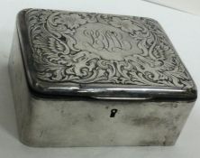 A novelty American silver jewellery box. Marked to base. Approx. 198 grams. Est. £150 - £200.