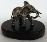 PATRICK MAVROS: A silver figure of an elephant on stand. Approx. 55 grams.
