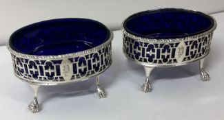 HESTER BATEMAN: A pair of George III silver salts. London 1777. Approx. 126 grams.