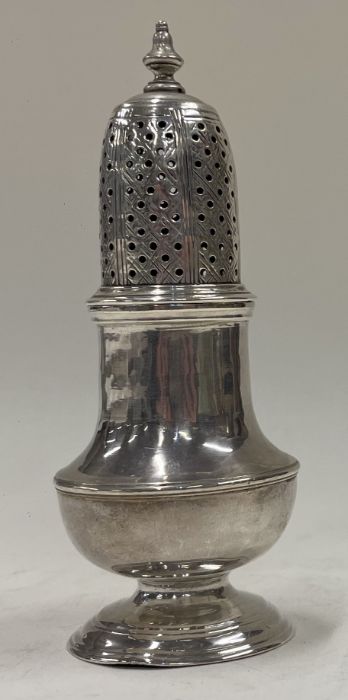 A George III 18th Century silver sugar caster. London 1780. By Thomas Daniell. Approx. 71 grams.