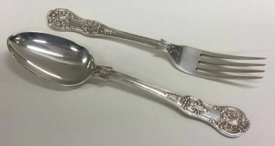 EXETER. A pair of Kings' pattern silver servers. By JP&G. Approx. 116 grams.