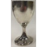 A fine George III silver wine goblet. London 1797. By James Mince.