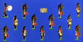 BRITAINS: A boxed Pipes & Drums set.