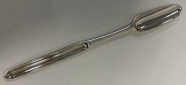 An 18th Century George II heavy silver marrow scoop. London 1735. By James Gould.