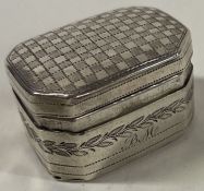 A fine George III silver nutmeg grater with basket weave design. Birmingham 1808.