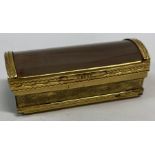 An early 19th Century silver gilt metal and agate snuff box.