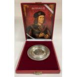 A limited edition cased silver armada dish embossed with an image of King Richard III.