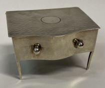 A large and heavy engine turned silver jewellery box. Birmingham 1912. By A & J Zimmerman.