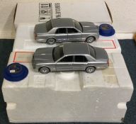 FRANKLIN MINT: Two 1:24 scale boxed model Rolls-Royce Silver Seraphs.