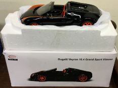 RASTAR: A 1:18 scale boxed model of a Bugatti Veyron 16.4 Grand Sport Vitesse.