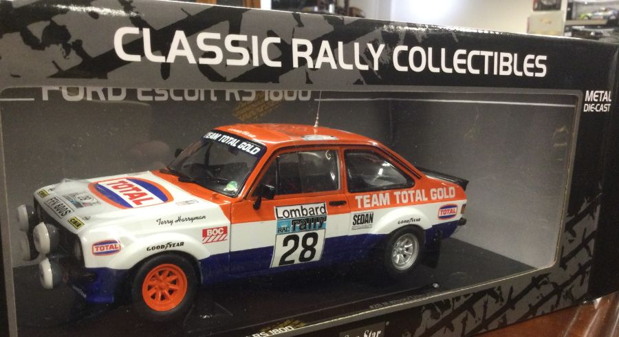 A 1:18 scale Limited Edition boxed model car of a Ford Escort RS1800. - Image 2 of 3