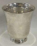 An Art Deco silver beaker. Approx. 125 grams.