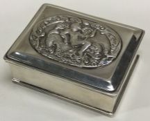 A good quality heavy silver snuff box embossed with cherubs and sea creatures. London 1924.