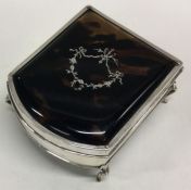 A good silver and tortoiseshell snuff box with inlaid decoration.