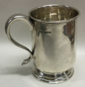 JAMES DIXON & SONS: A clean silver half pint tankard. Sheffield 1943.