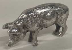 An early 20th Century English silver figure of a pig. Approx. 30 grams.