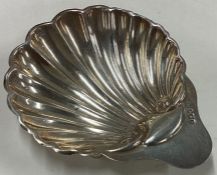 A silver fluted butter shell dish. Sheffield 1917. By JD&WD.