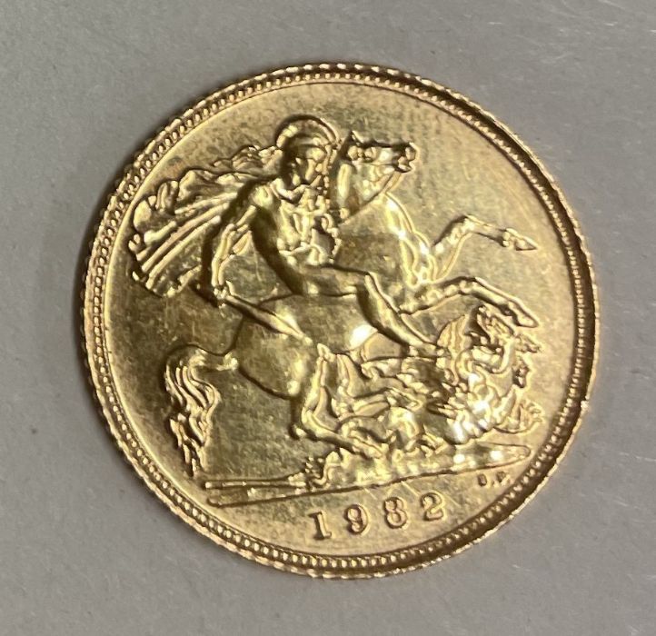 A 1984 half sovereign. - Image 2 of 2