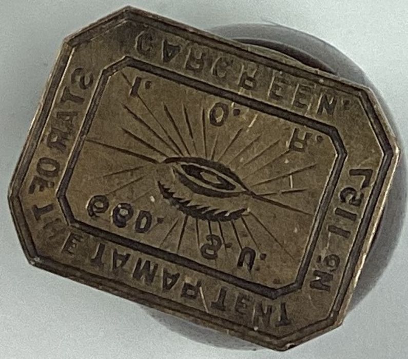 A 19th Century brass seal with unusual eye crest. - Image 2 of 2