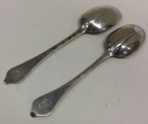 A pair of crested 17th Century Queen Anne dog nose silver spoons. Circa 1695. By Stephen Colman.