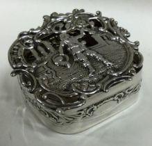 A novelty pierced Victorian silver snuff box. London 1900.