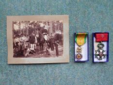 A selection of French medals comprising a 'Legion d'Honneur' and 'The Military Medal'.