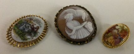A shell cameo of a lady together with a porcelain brooch etc.