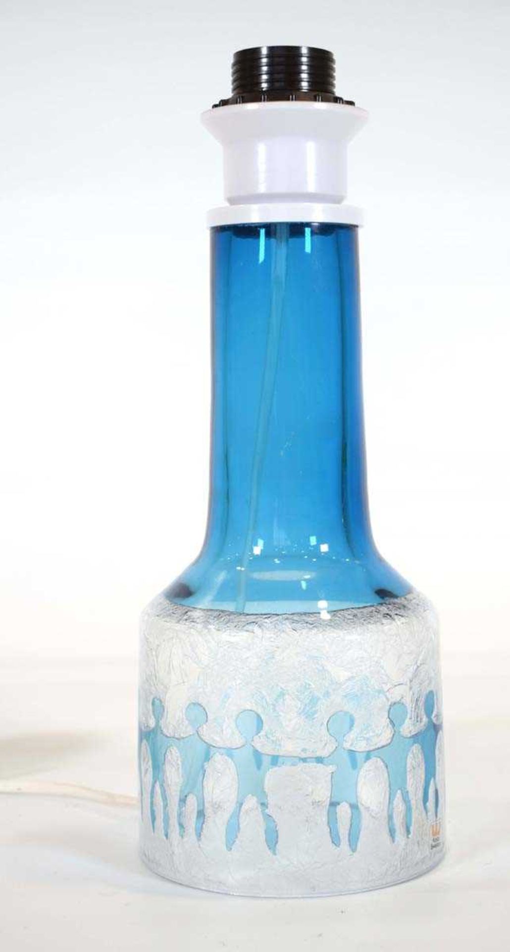 Ove Sandberg for Kosta Boda, a 1960/70's blue and frosted glass table lamp of cameo form decorated - Image 2 of 2