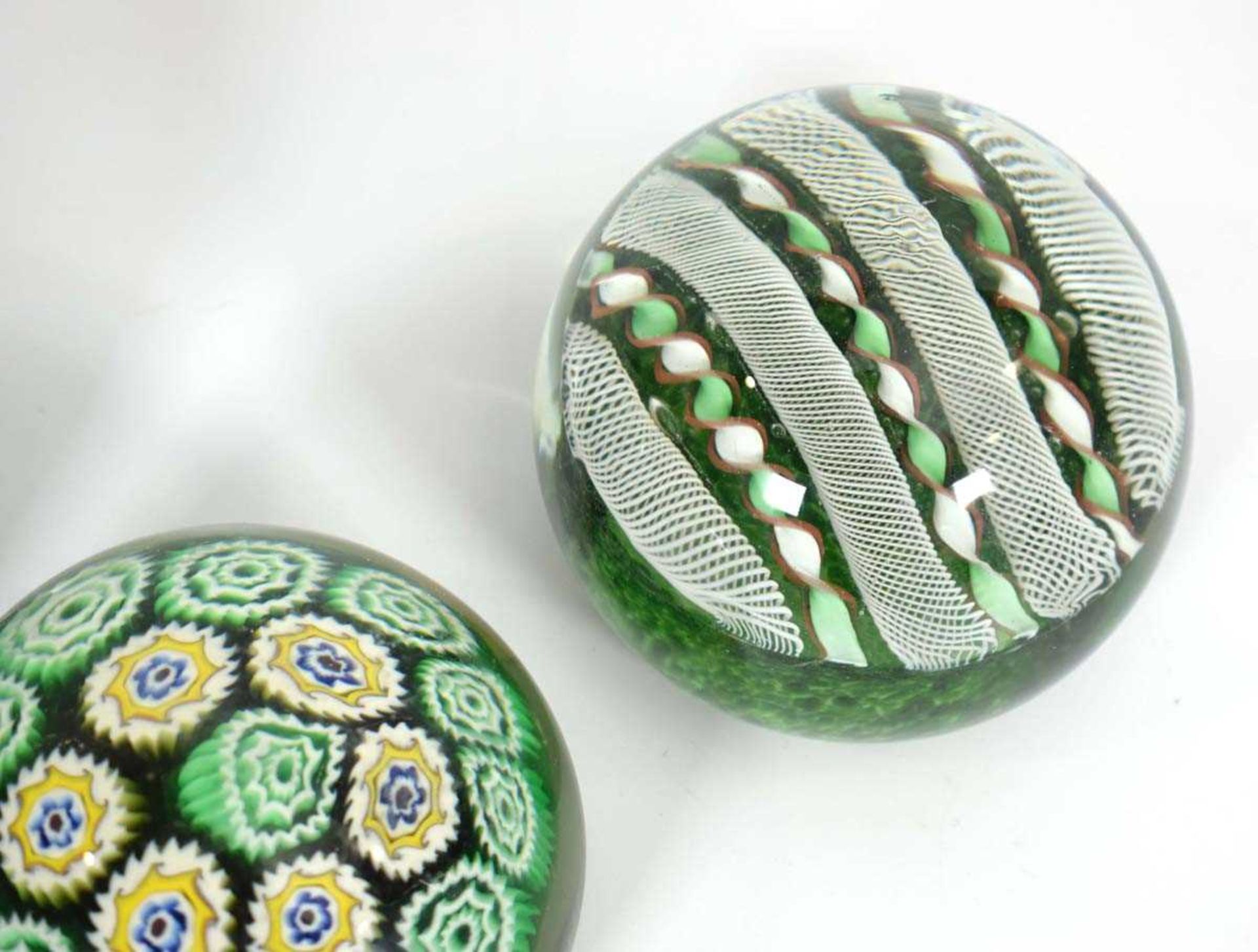 A group of three Murano glass millefiori-type paperweights (3) - Image 3 of 3
