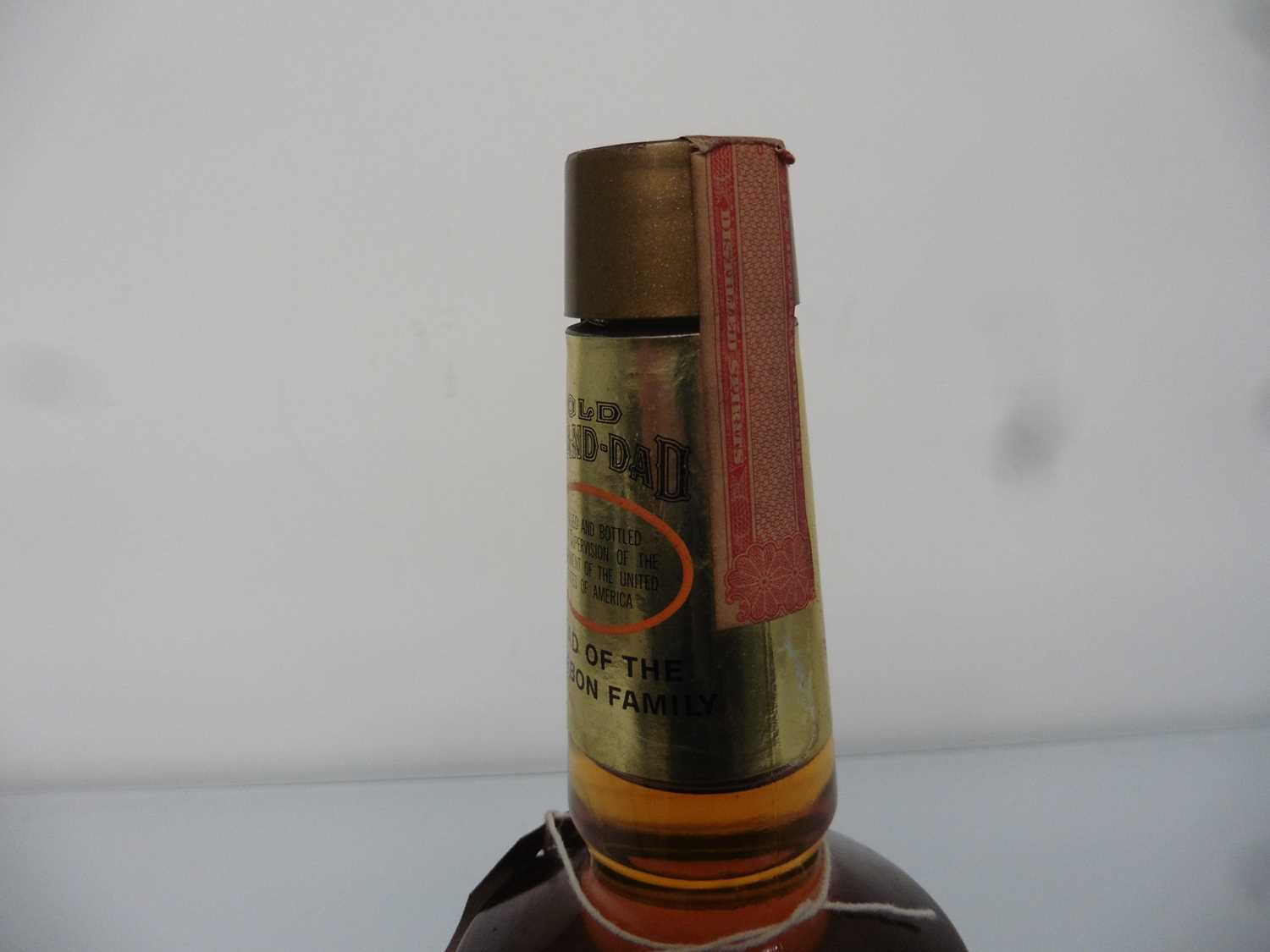 2 old bottles, 1x Old Grandad Kentucky Straight Bourbon Whiskey circa 1970's 26 2/3 fl oz70 - Image 6 of 8