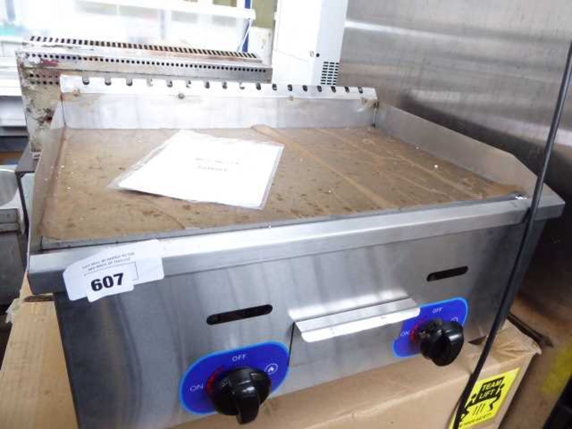 +VAT 56cm gas bench top 2 burner chargrill, boxed
