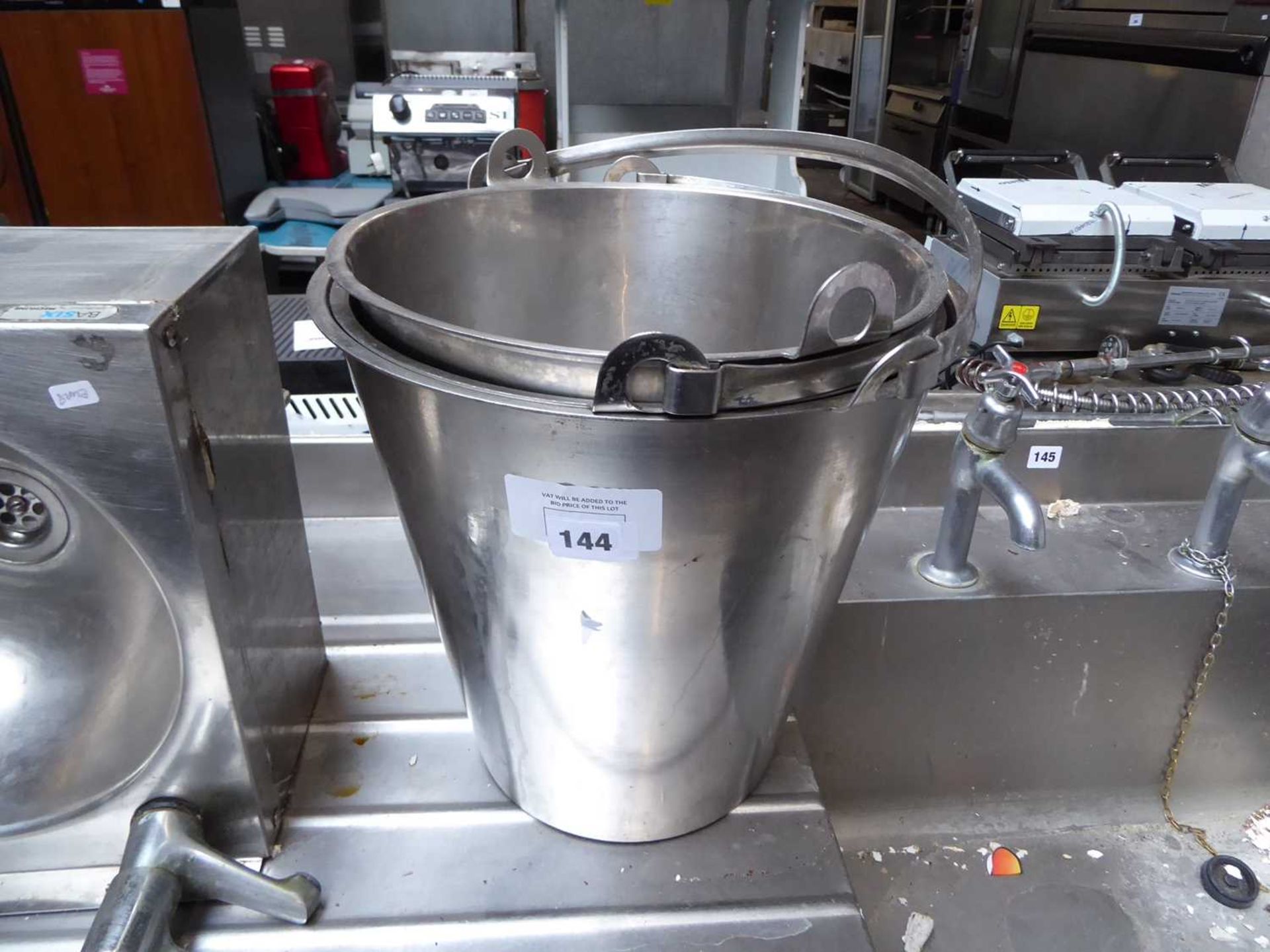 +VAT 3 stainless steel buckets