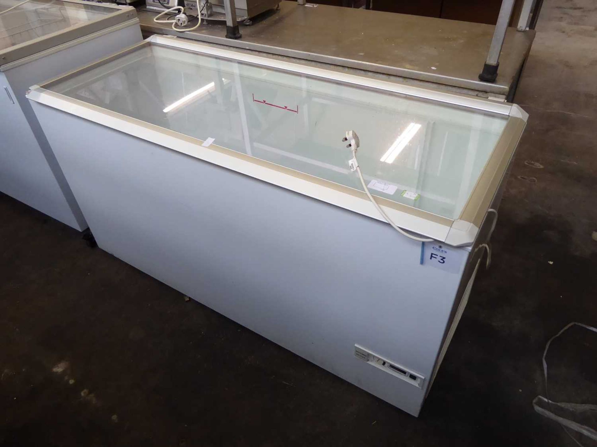 +VAT 156cm Vestfrost model: HFG505 class top display freezer (Gas R134A)