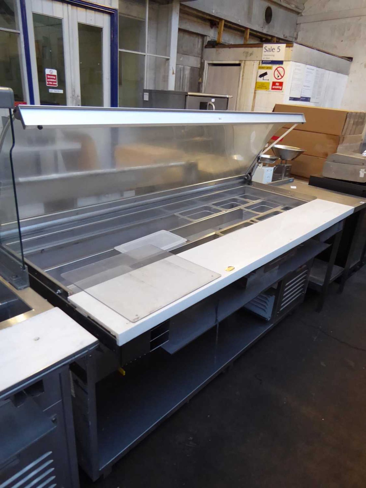 188cm H&K refrigerated display counter/ servery with closing lid system