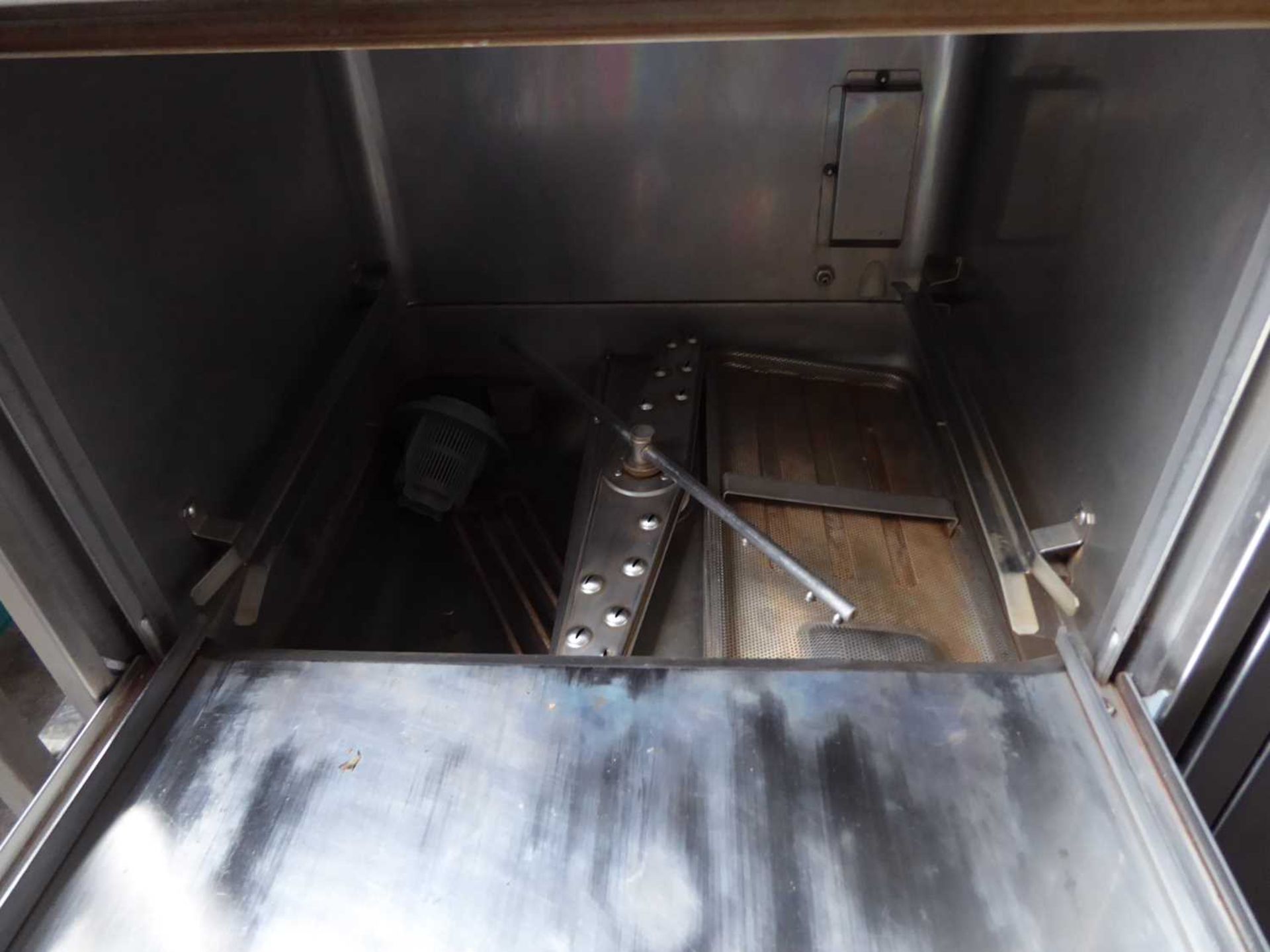 60cm Zanussi under counter drop front dishwasher - Image 2 of 2