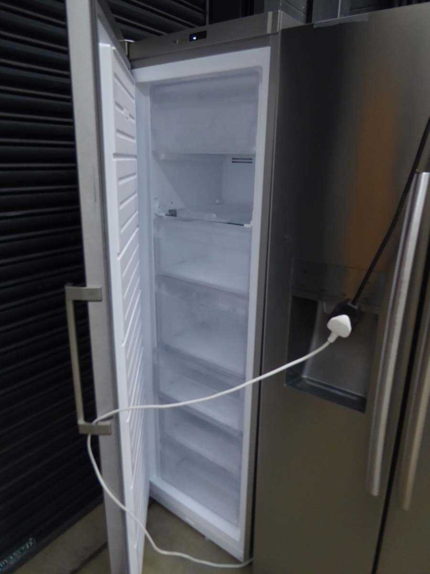 Smeg single door freezer - Image 2 of 2