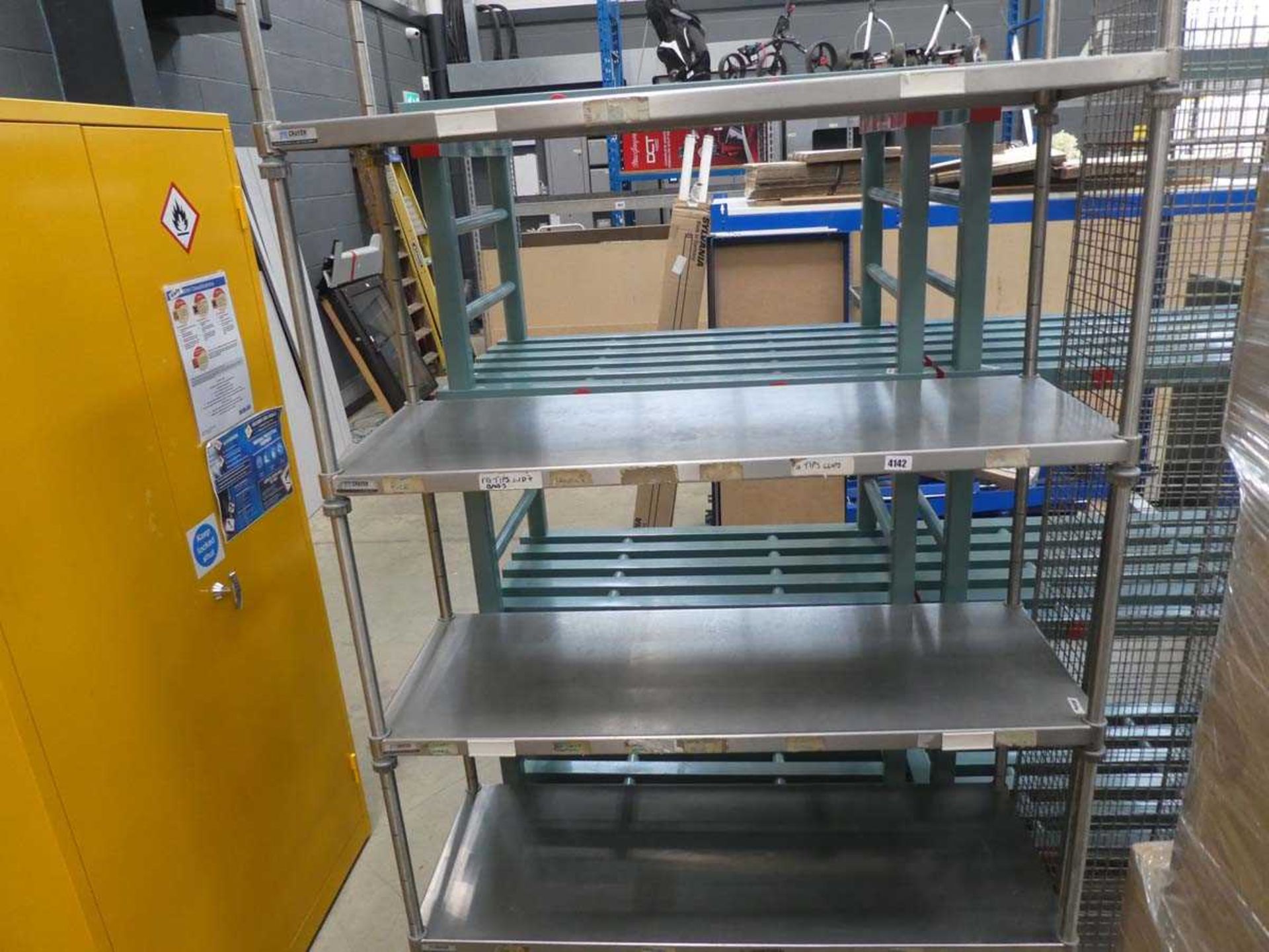 +VAT 4 shelf catering rack