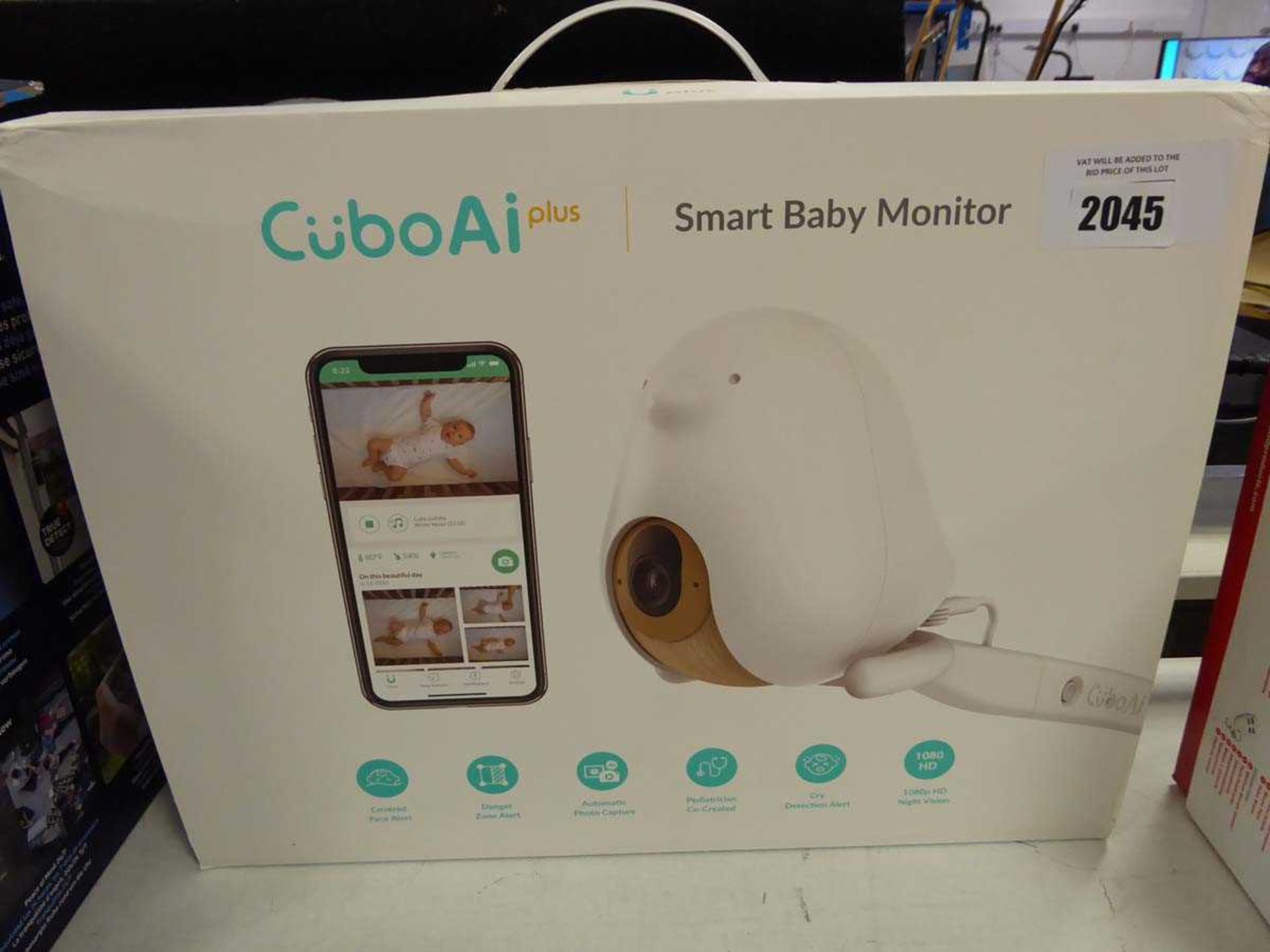 +VAT Cubo AI Plus smart baby monitor