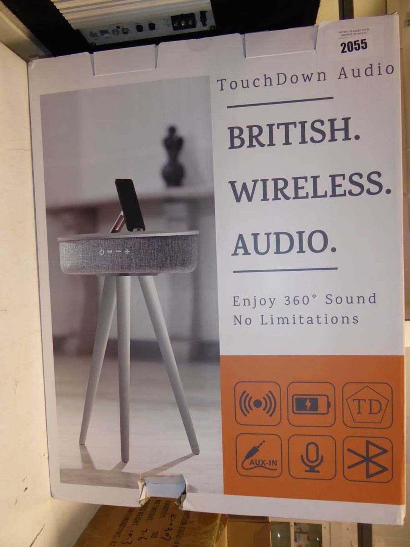 +VAT Touchdown Audio wireless charging bluetooth speaker stand