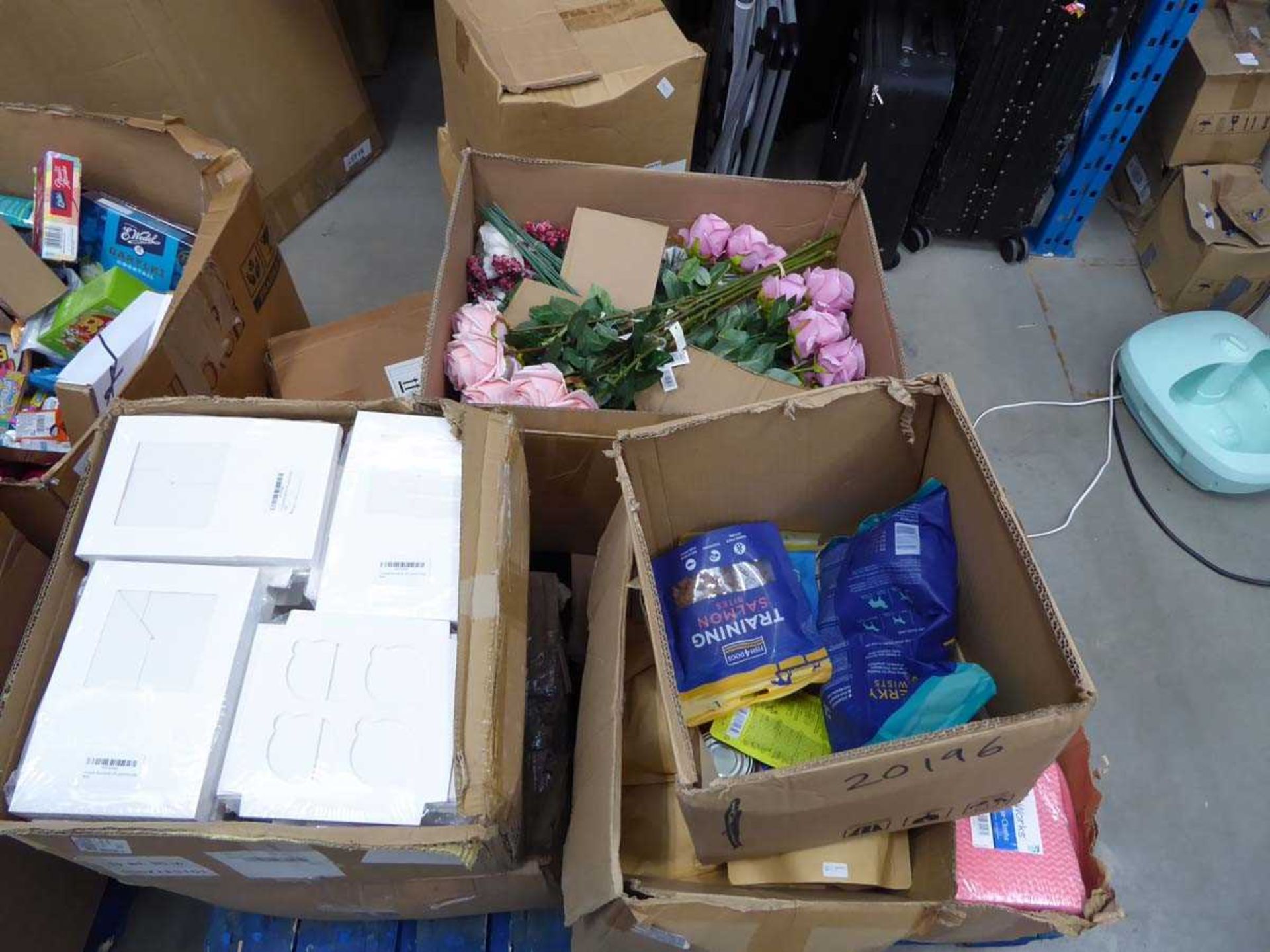+VAT Pallet containing various items to include general purpose plus artificial flowers, dog