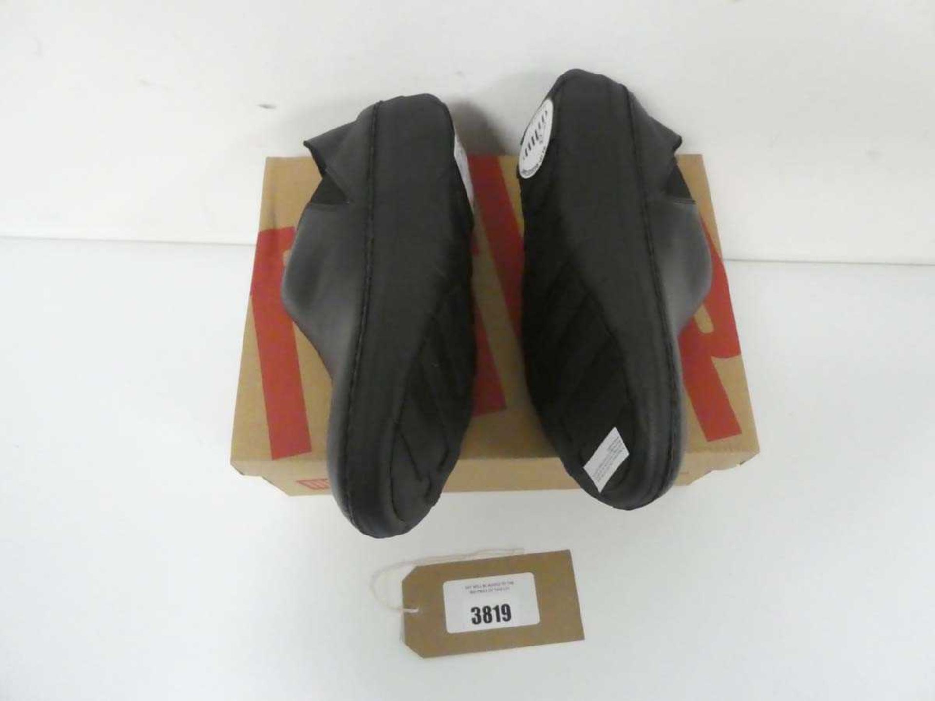 +VAT Fitflop Superloafer in black leather size UK6 (Boxed) - Image 2 of 3