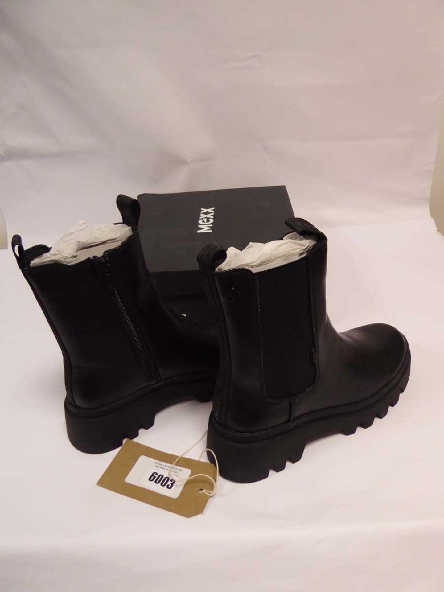 +VAT Pair of boxed Mexx Kayra ankle boots, size 6 - Image 2 of 3
